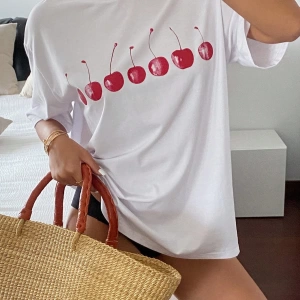 Meyve Desenli Baskılı Bol Kesim Kısa Kollu Rahat Tatil Yaz Üst Tişört Kadınlar İçin