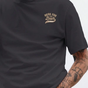 Moda Erkek Kısa Kollu Tişört |