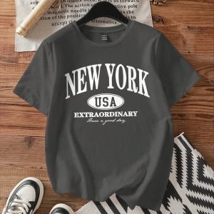 Okula Dönüş New York Rahat Harfli Grafik Düzenli Yuvarlak Yaka Kısa Kollu Kadın Ti