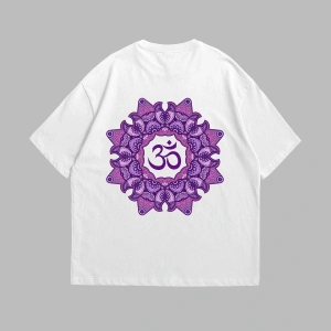 OM Baskılı Oversize Unisex Beyaz