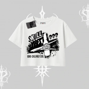 Oversize Crop Tshirt Skull Impact Bone Chilling Street Icon