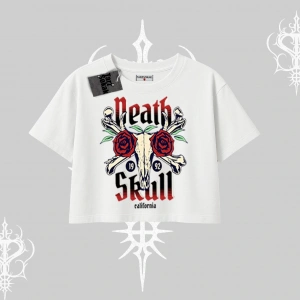 Oversize Crop Tshirt Skull & Roses Vintage West Coast Rebellion