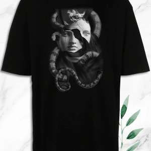 Oversize Mitoloji Trend Heykel Baskılı Beyaz Tişört