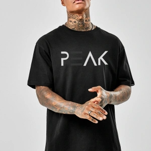 Oversize Peak Baskılı Siyah Tshirt NRAGE131