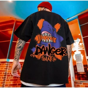 Özel Tasarım Danger Shark Sırt Baskılı %100 Pamuk Sokak Stili Hip Hop Erkek T-shırt