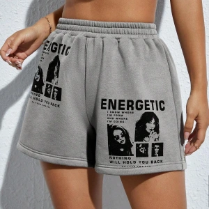 PETITE Figure & Slogan Graphic Track Şort