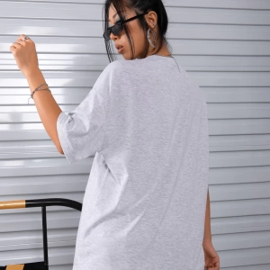 Rahat Çok Yönlü Minimalist Düz Renk Yuvarlak Yaka Kısa Kollu Tişört