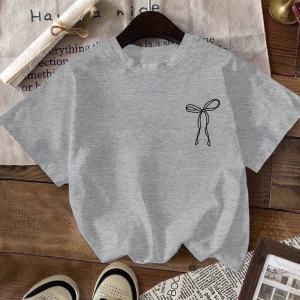 Rahat Çok Yönlü Minimalist Düz Renk Yuvarlak Yaka Kısa Kollu Tişört