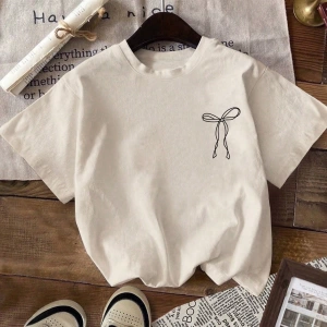 Rahat Çok Yönlü Minimalist Düz Renk Yuvarlak Yaka Kısa Kollu Tişört