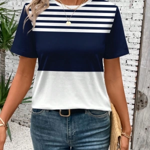 Rahat Minimalist Fiyonk Dekor Yuvarlak Yaka Kısa Kollu Fitted Büyük Beden Kadın Tişö