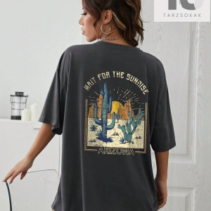 ROMWE Anime Karikatür Grafik Damla Omuz Tişört