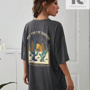 ROMWE Anime Karikatür Grafik Damla Omuz Tişört