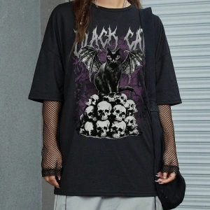 ROMWE Goth Kafatası ve Kedi Baskılı Damla Omuz Tişört
