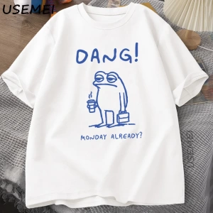 Sevimli Cottagecore T-shirt Estetik Kurbağa Mantar üzerinde Banjo Oynarken TErkekler  2827