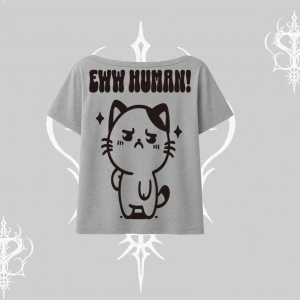 Sevimli Kedi Çizimli Arka Baskılı Kayık Yaka Tshirt