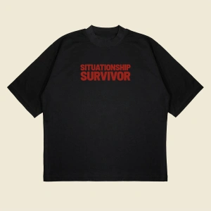 Situationship Survivor Baskılı Oversize Unisex Pamuklu Nefes Alan Kalın Kumaşlı