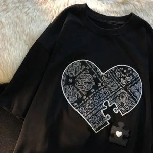 Siyah Karikatür Baskı Yaz Sevimli Kalp şeklinde Desen Harajuku