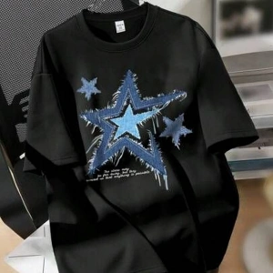 SİYAH T SHIRT YILDIZ DESENLİ