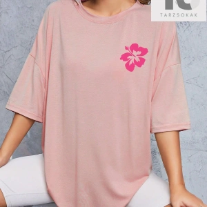 Slayr Dudak ve Slogan Grafikli Düşük Omuz Tişörtü