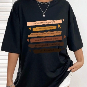 Slogan Grafikli Düşük Omuzlu Tişört