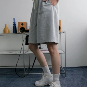 Slogan Graphic Slant Pocket Track Şort