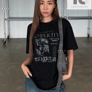 Sloganlı Grafik Düşük Omuz Tişört