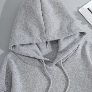 Sloganlı Grafik İpli Kapüşonlu Üst Gri