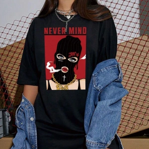 Sloganlı ve Kalp Desenli Düşük Omuzlu Tişört