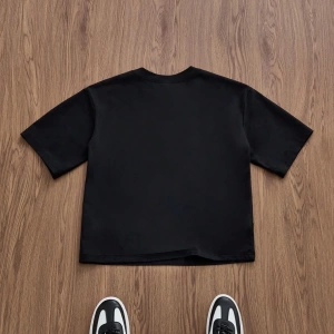 Standart Beden Erkek Moda Rahat Siyah Kısa Şişme Kanepe Grafik Tişört