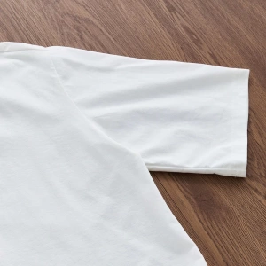 Standart Beden Erkek Moda Rahat Siyah Kısa Şişme Kanepe Grafik Tişört