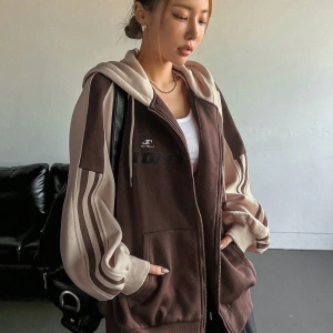 Star Kadın Sonbahar/Kış Mektup Baskılı Fermuarlı Bağcıklı Kapüşonlu Sweatshirt Model 5181