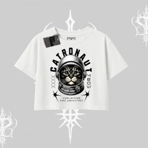 Stay Cool Kedi Baskılı Kayık Yaka Tshirt