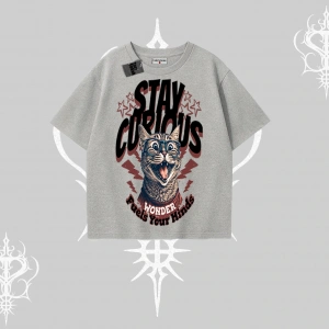 Stay Curious Kedi Baskılı Oversize Tshirt