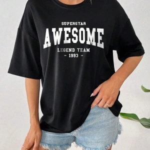 Stevenrhodes Mektup ve Kedi Grafikli Tişört