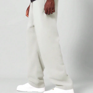 Straight Fit Essential Drop Crotch Jogger
