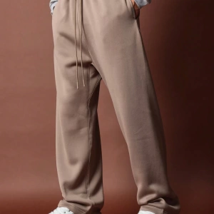 Straight Fit Essential Drop Crotch Jogger