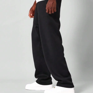 Straight Fit Essential Drop Crotch Jogger