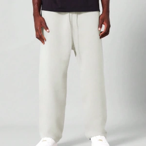 Straight Fit Essential Drop Crotch Jogger