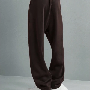Straight Fit Essential Drop Crotch Jogger