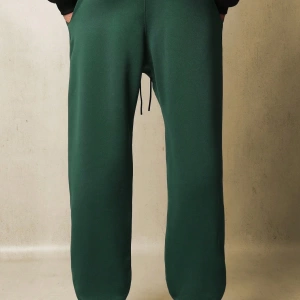 Straight Fit Essential Drop Crotch Jogger