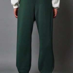 Straight Fit Essential Drop Crotch Jogger