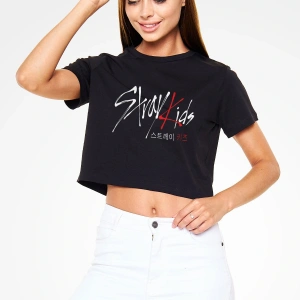 Stray Kids K-pop Siyah Crop Top Tişört
