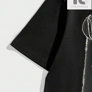 Street Life Erkek Mektup ve Yıldız Grafikli Tişört