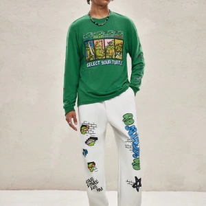 TEENAGE MUTANT NINJA TURTLES X SHEIN Erkek Rahat Bol Grafik Baskılı Beyaz Jogger Eşofman Altı