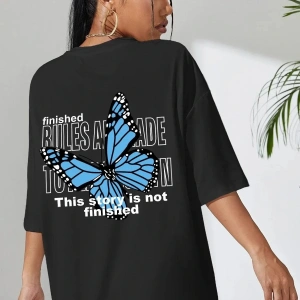 Unique----Kelebek Baskılı Oversize tişört