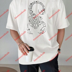 Unisex Akrep Baskılı Tshirt Beyaz