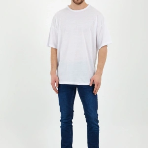 Unisex Beyaz Bol Kesim Oversize Tshirt