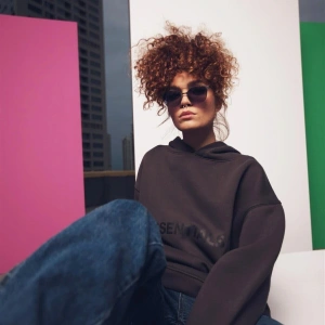 Unisex Beyaz Essentials Sweatshirt Trndz204