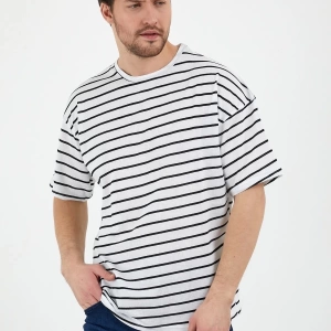 Unisex Beyaz Siyah Çizgili Oversize Tshirt