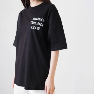 Unisex Broken Dreams Club Siyah Tshirt